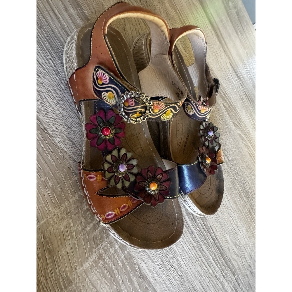 L'Artiste by Spring Step Women's  Leather Sandals Nadira Sz 37 US Sz 6.5-7 SB19